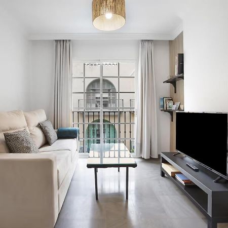 Exclusive Malagueta Beach Apartment มาลากา ภายนอก รูปภาพ